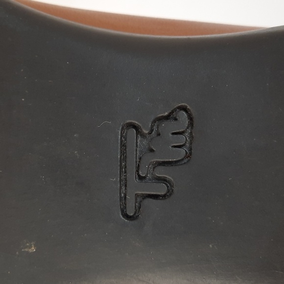 Thom McAn Tan Buckle Loafers Size 10 W - Picture 4 of 9